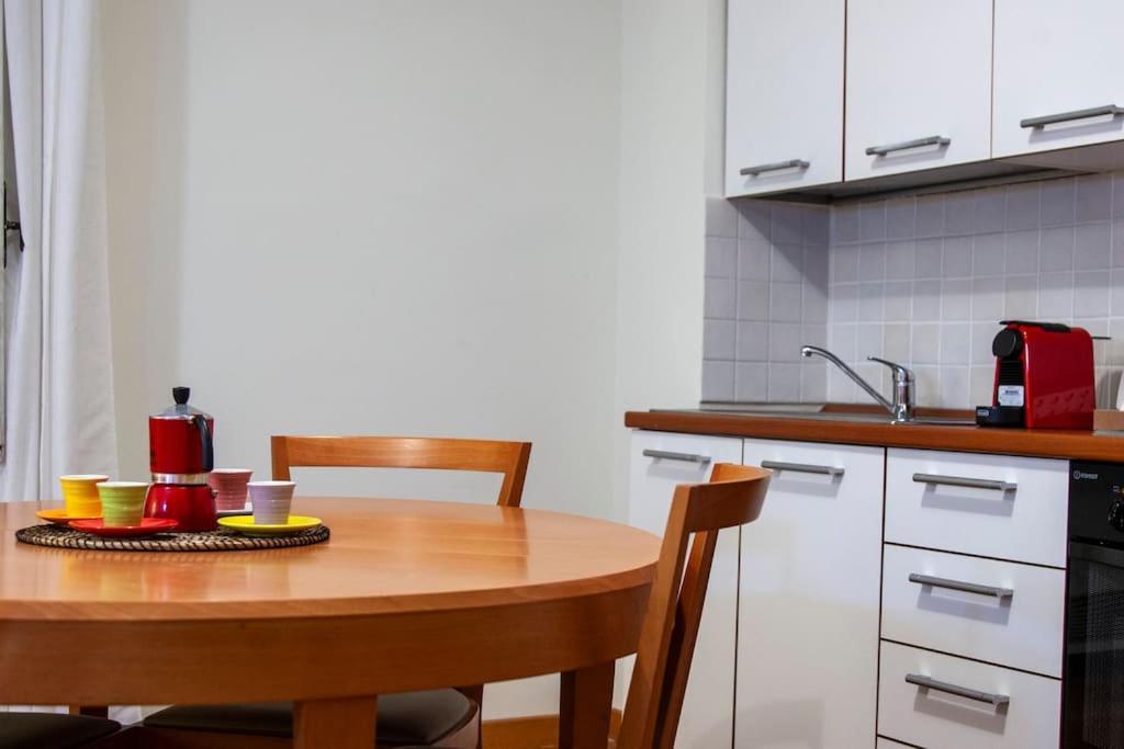 Peaceful Apartment In Piazza Venezia'S Alleys Rome Bagian luar foto